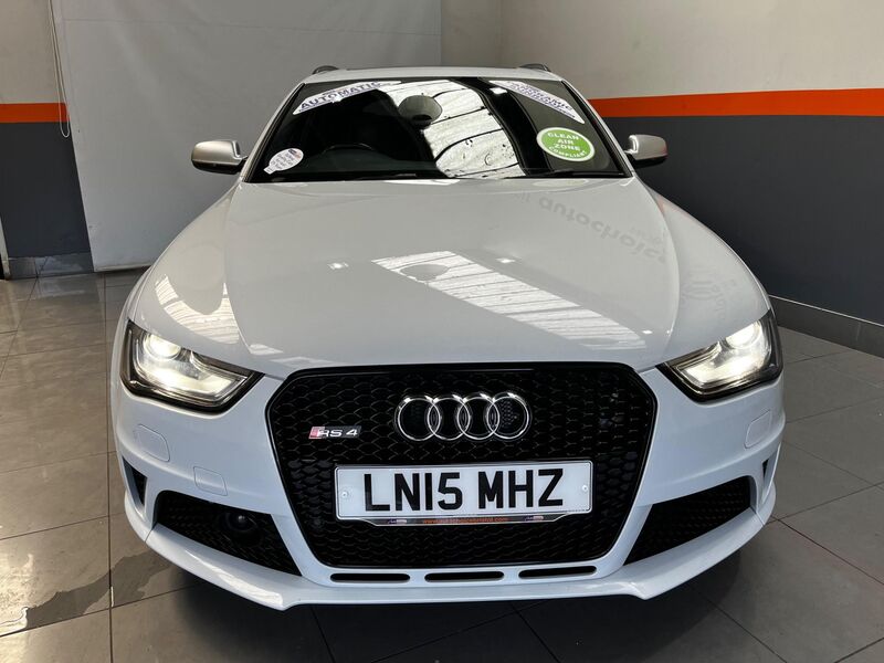AUDI RS4
