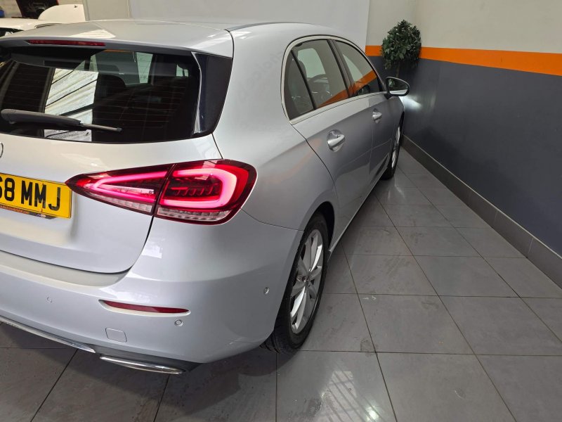 MERCEDES-BENZ A CLASS