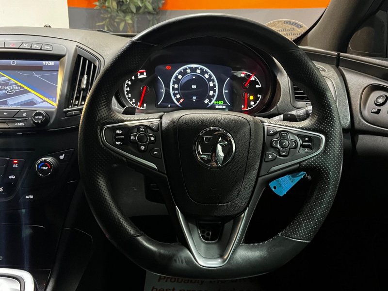 VAUXHALL INSIGNIA