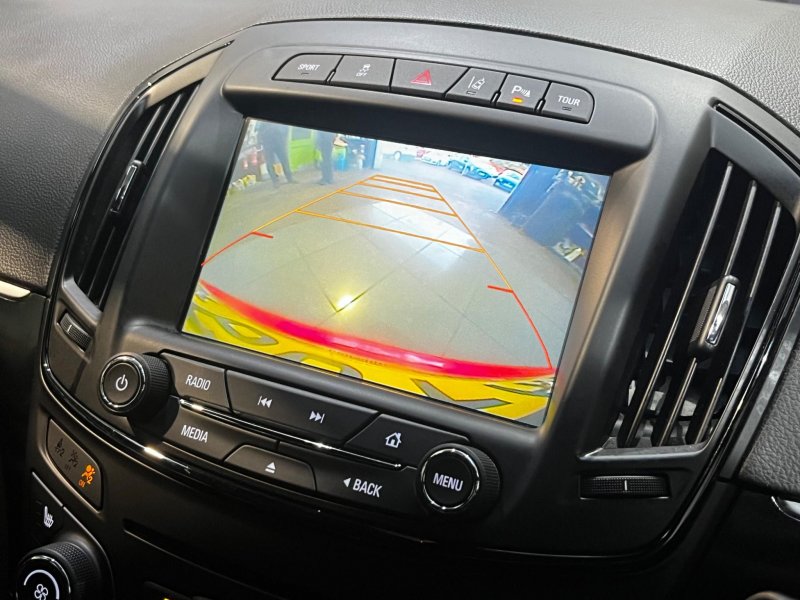 VAUXHALL INSIGNIA