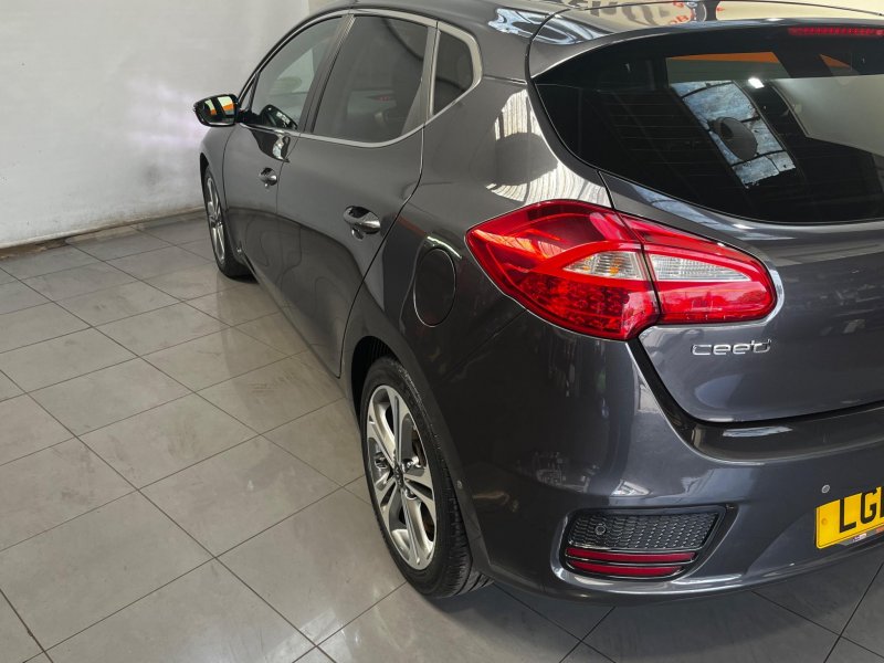 KIA CEED