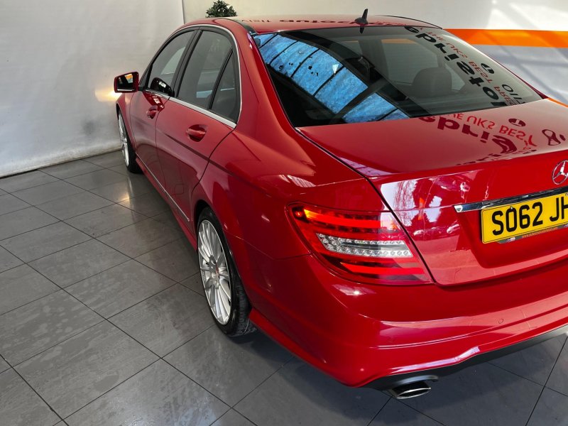 MERCEDES-BENZ C CLASS