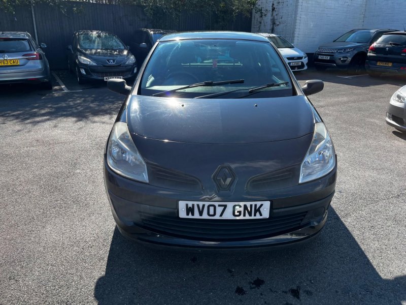RENAULT CLIO