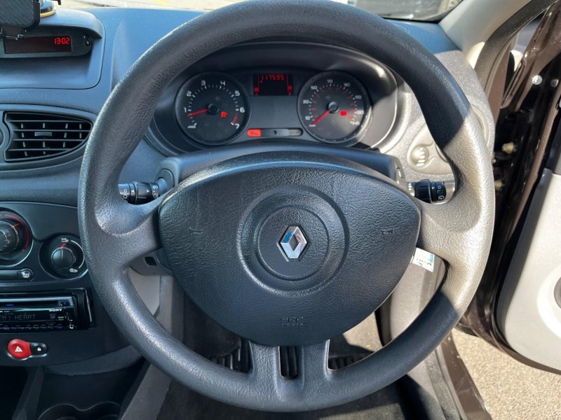 RENAULT CLIO