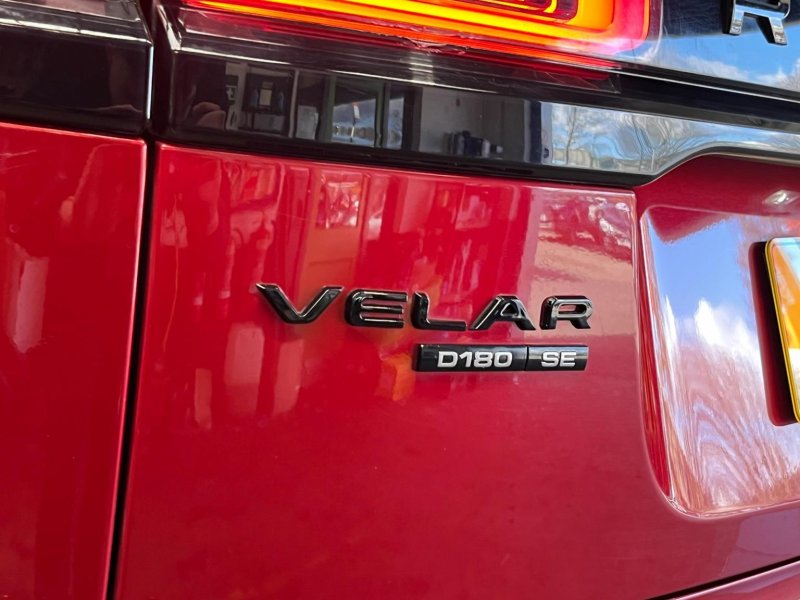 LAND ROVER RANGE ROVER VELAR