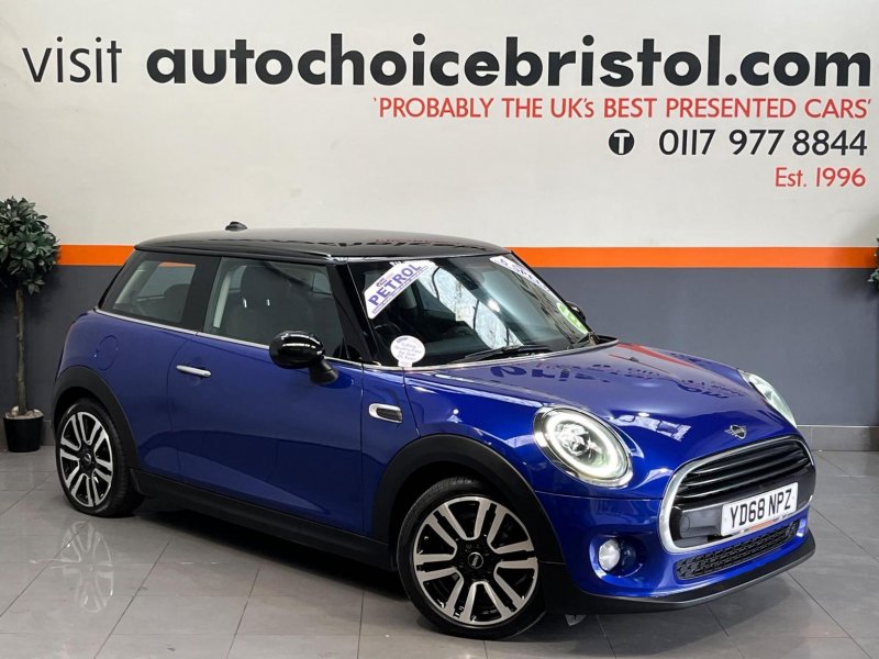 MINI HATCH