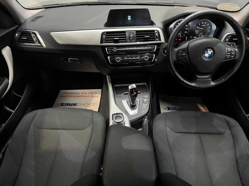 BMW 1 SERIES
