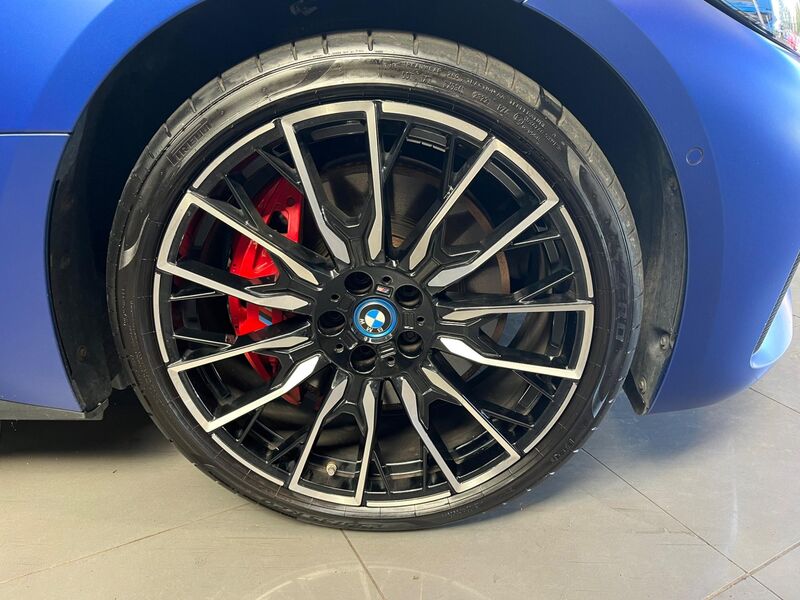 BMW I4